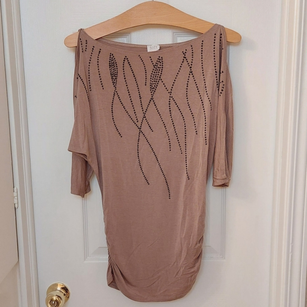 Suzy Shier Peekaboo 3/4 Sleeve Beaded Top